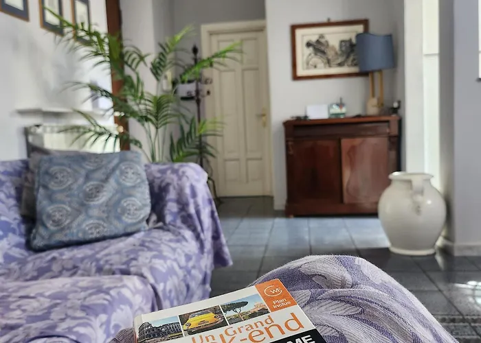 Vatican Stairs アパート